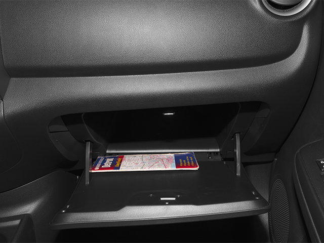 2014 Nissan Versa SV