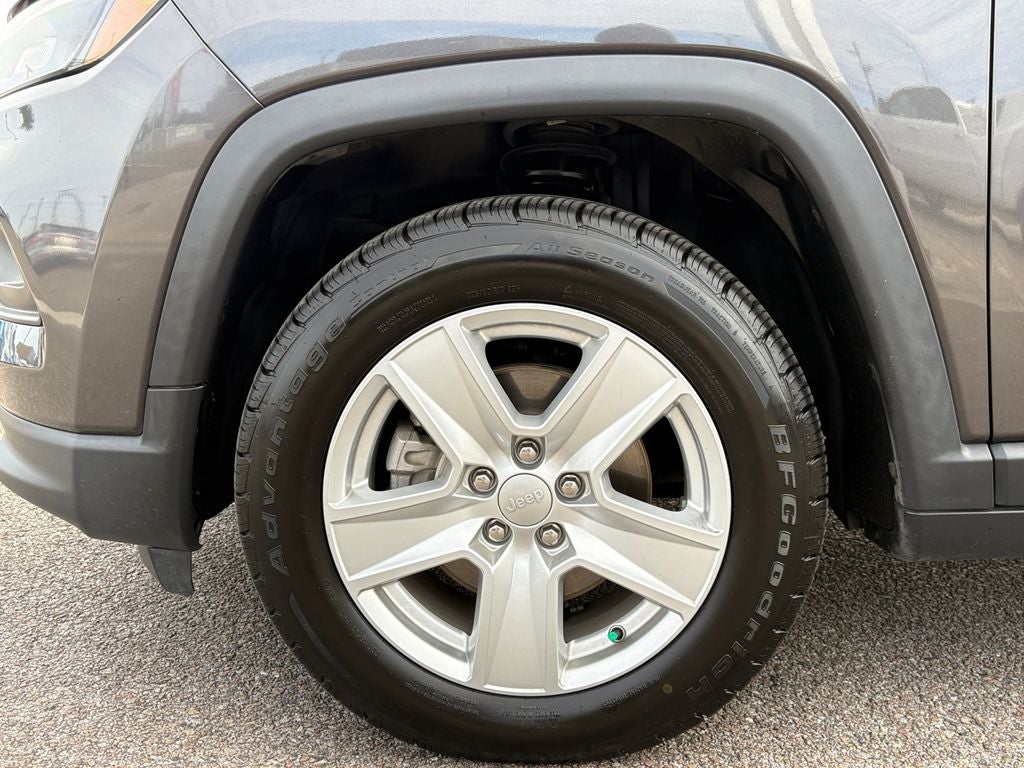 2022 Jeep Compass Latitude FWD