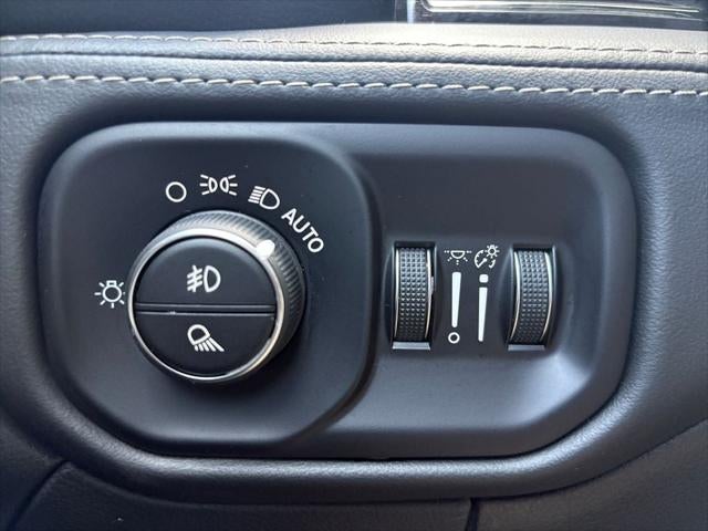 2024 RAM 3500 Limited Mega Cab 4x4 6'4' Box