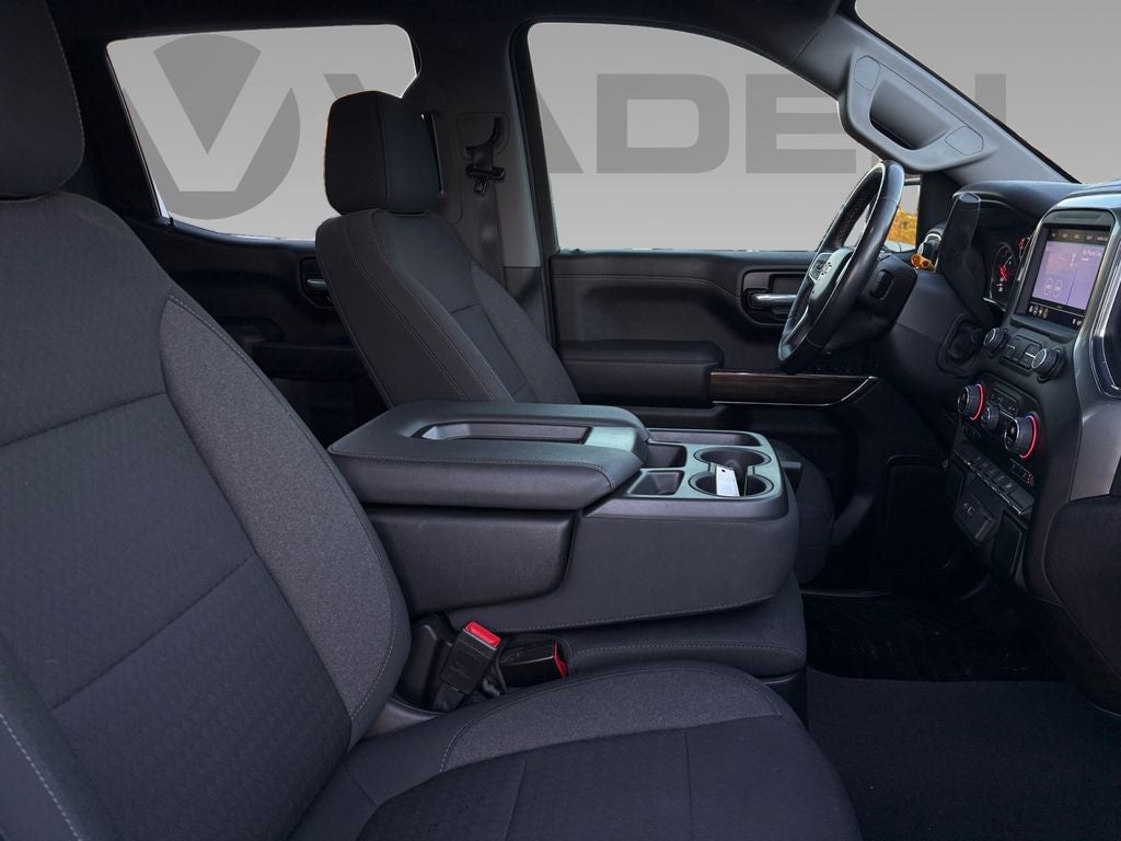 2021 Chevrolet Silverado 1500 2WD Crew Cab Short Bed LT