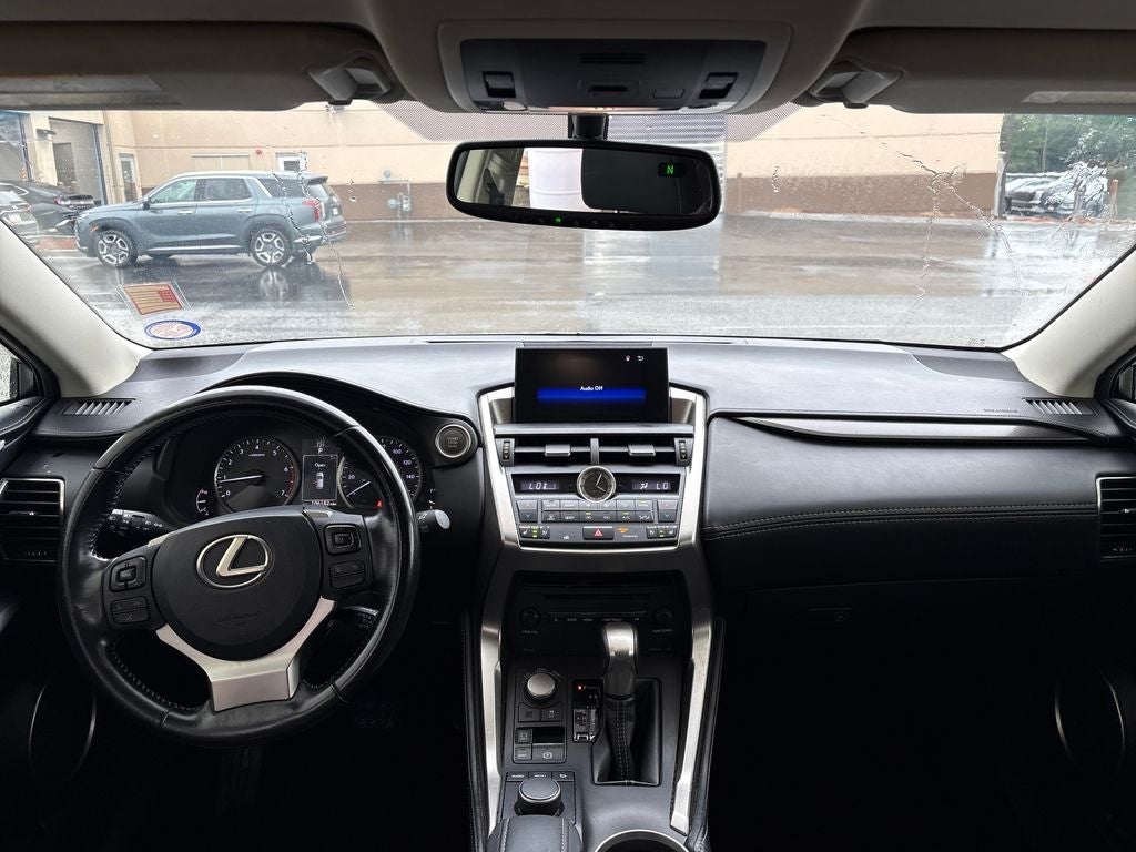 2017 Lexus NX 200t 200t