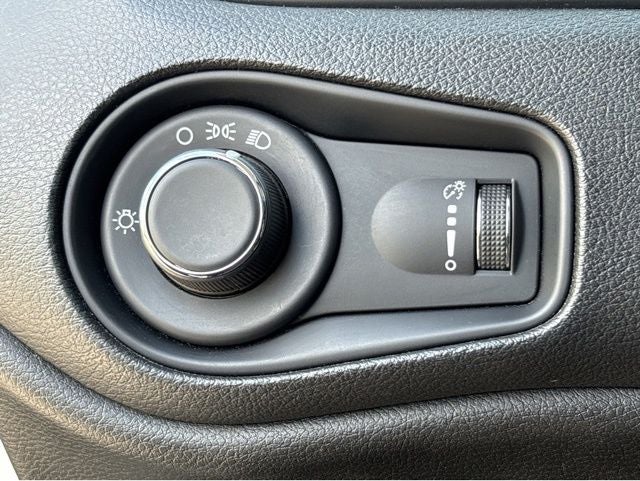 2023 Jeep Renegade Latitude 4x4