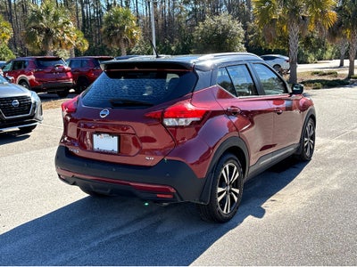 2020 Nissan Kicks SR