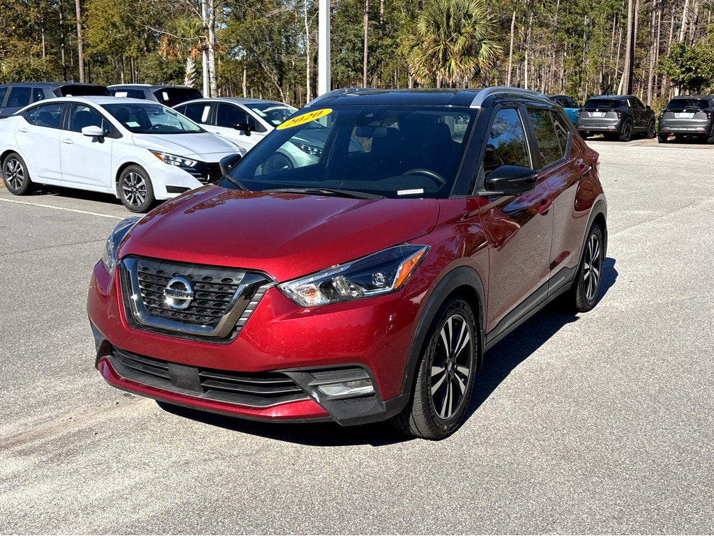 2020 Nissan Kicks SR
