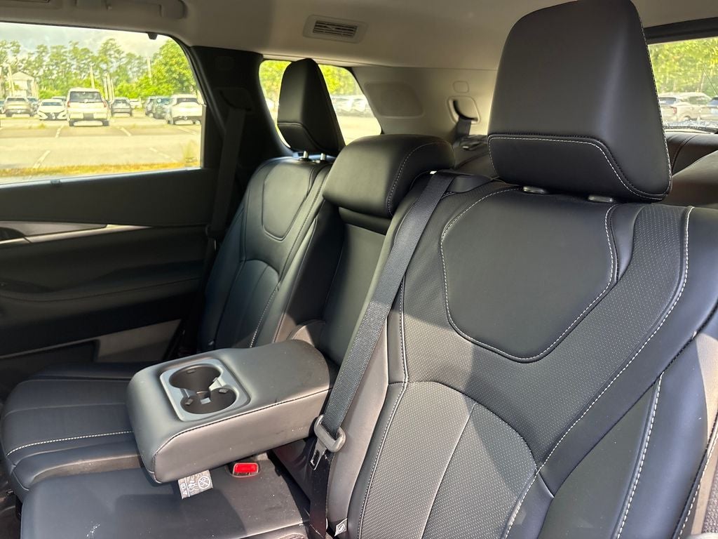 2023 INFINITI QX60 LUXE AWD