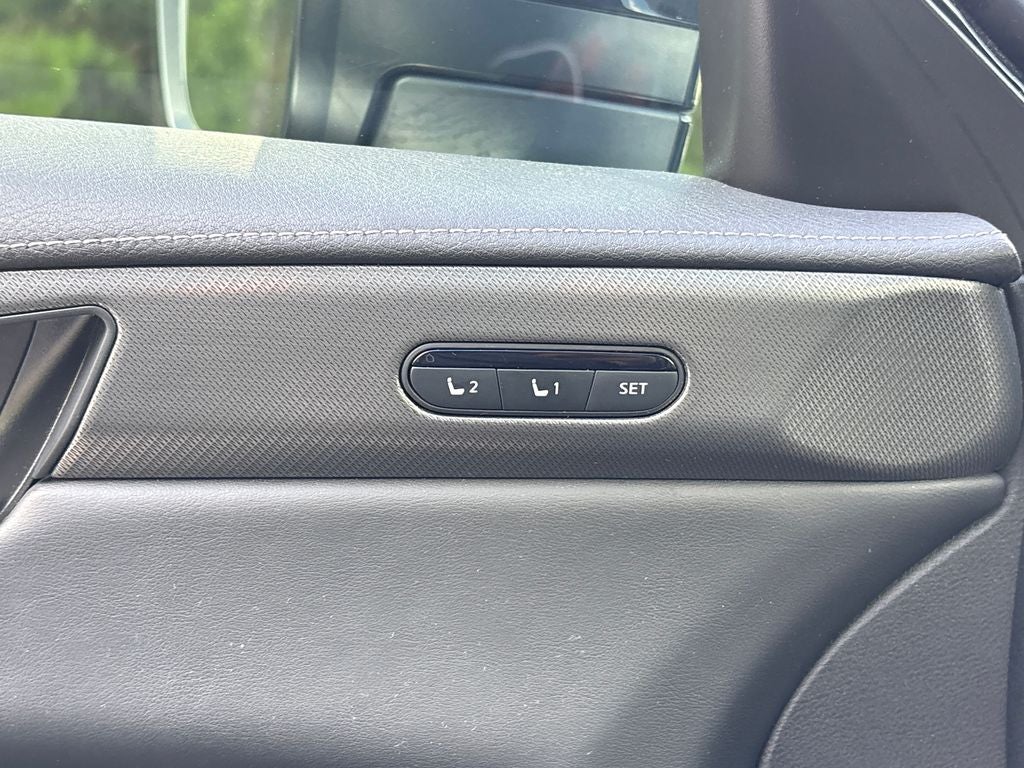 2023 INFINITI QX60 LUXE AWD