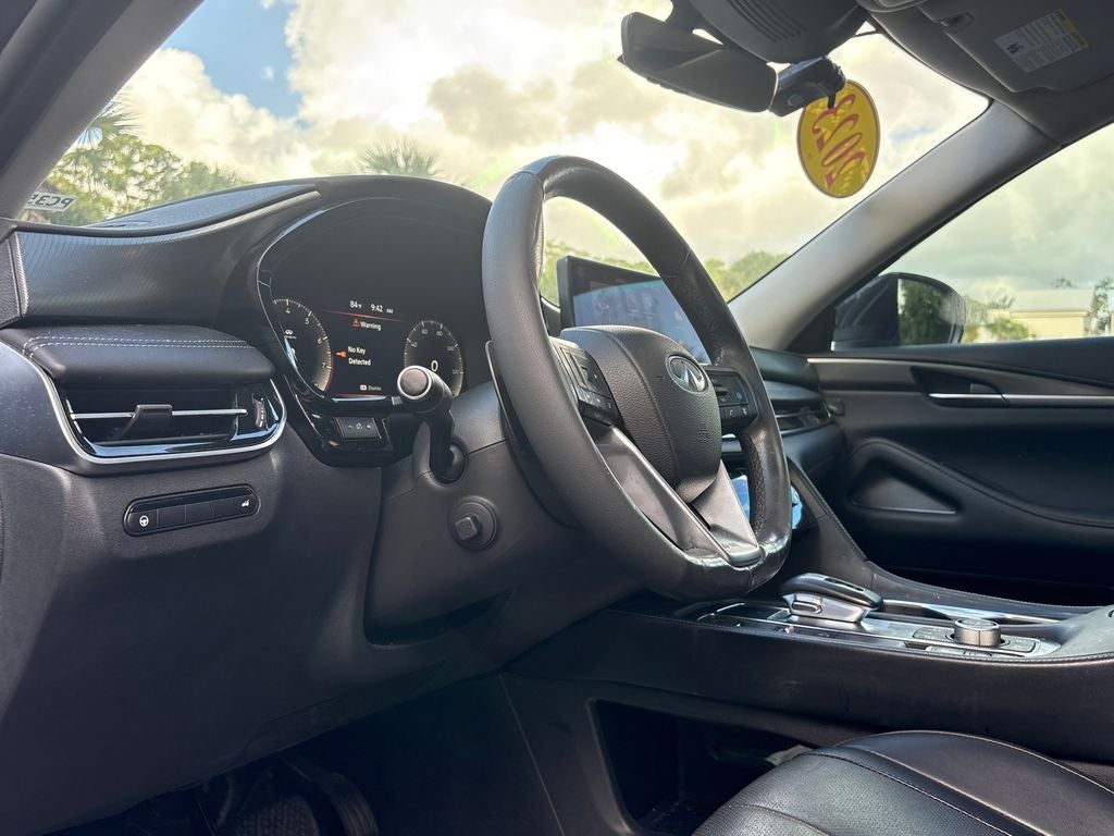 2023 INFINITI QX60 LUXE AWD