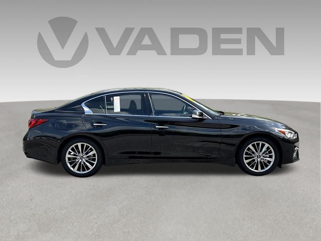 2023 INFINITI Q50 LUXE AWD