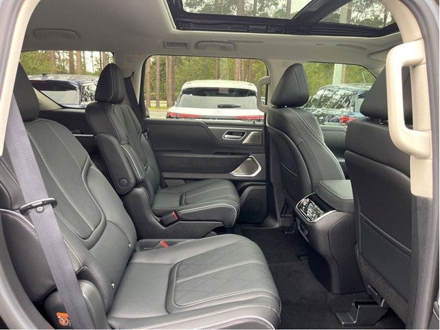 2025 INFINITI QX80 Sensory 4WD