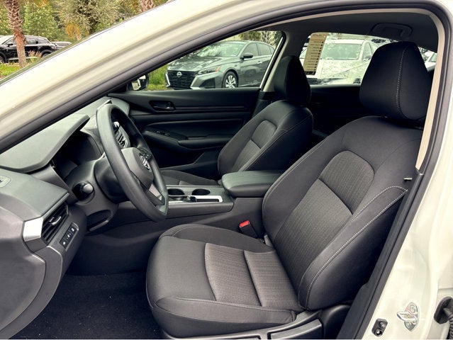 2025 Nissan Altima S