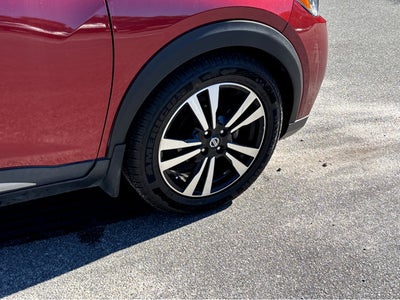 2020 Nissan Kicks SR