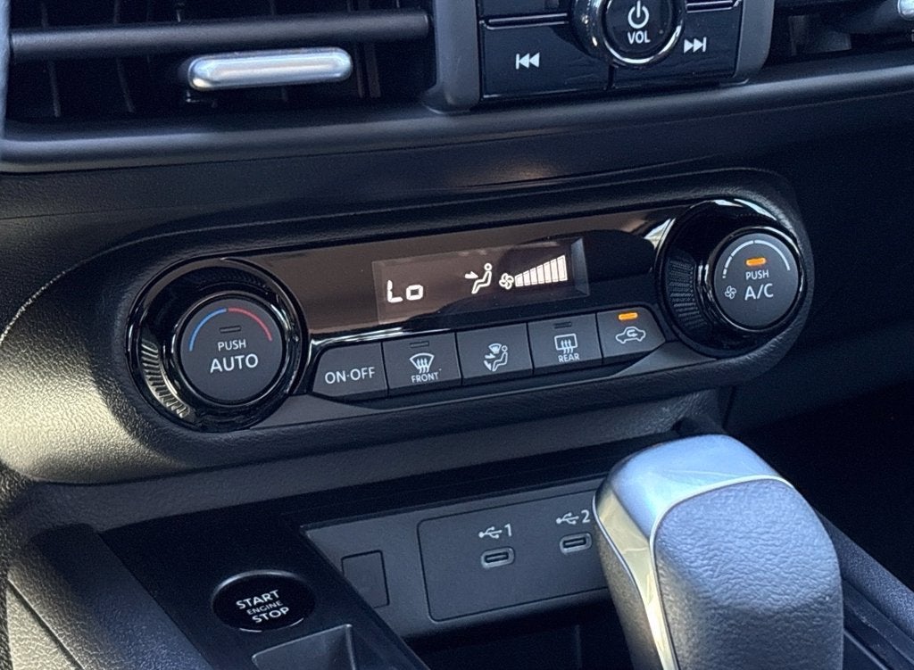 2027 Nissan Kicks SV
