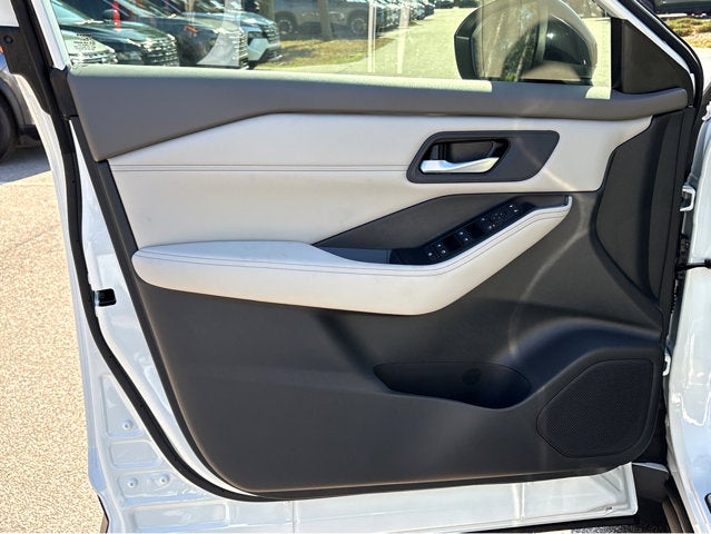 2026 Nissan N/A Dark Armor™