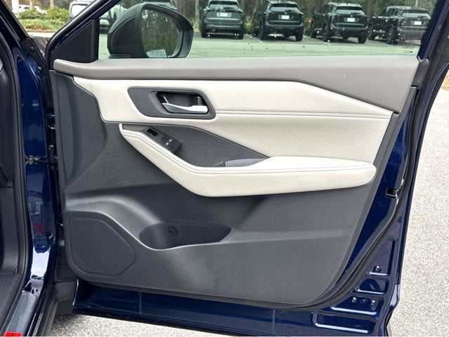 2026 Nissan N/A Dark Armor™