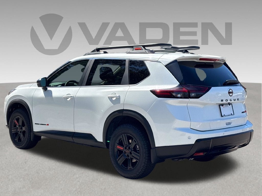 2026 Nissan Rogue Rock Creek®