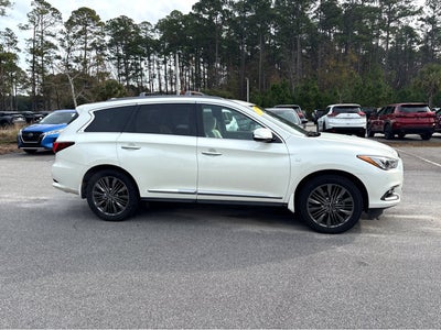 2019 INFINITI QX60 LUXE