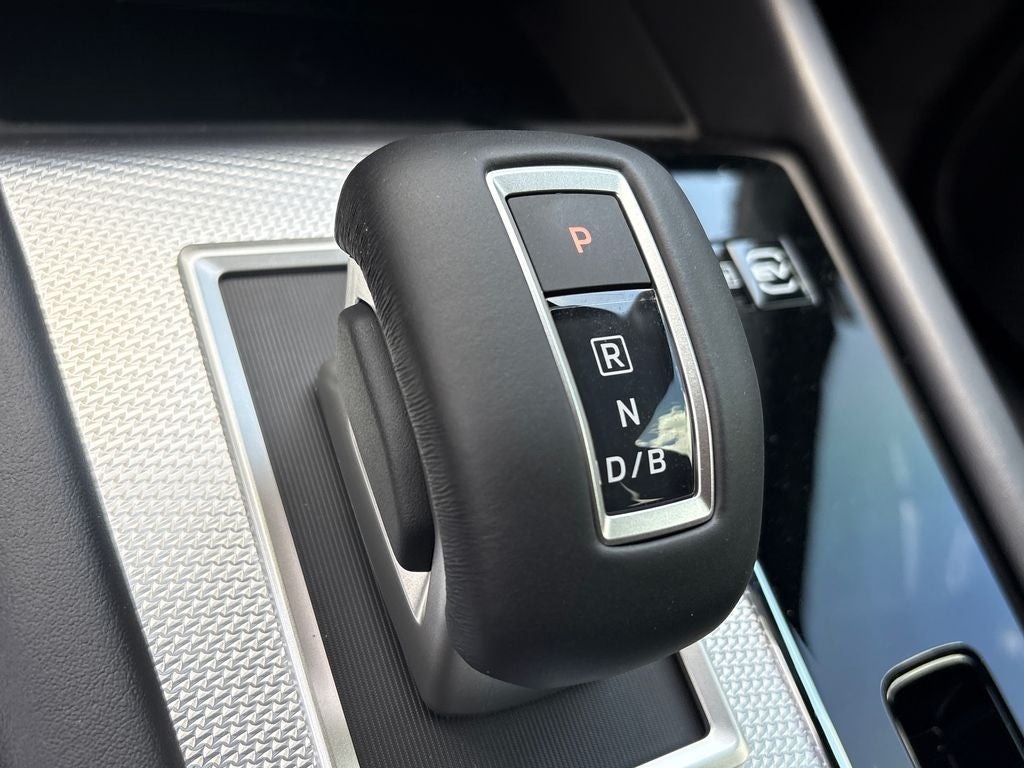 2026 Nissan Rogue Plug-In Hybrid Platinum