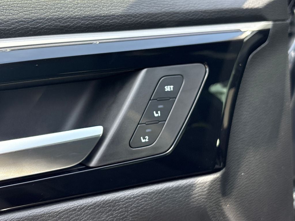 2026 Nissan Rogue Plug-In Hybrid Platinum
