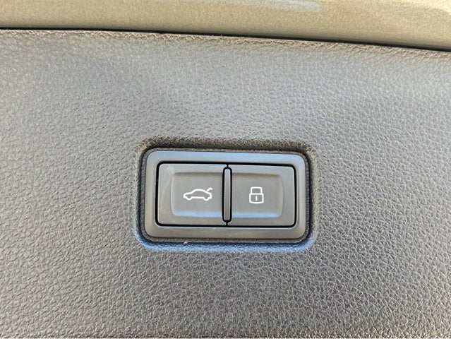 2023 Audi SQ5 Sportback Premium Plus