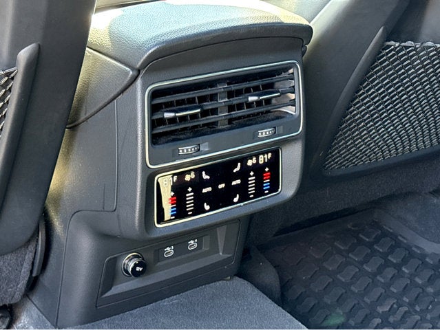 2021 Audi Q8 Premium Plus