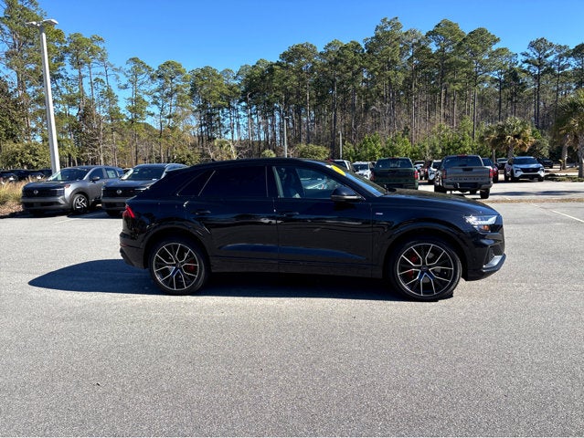 2021 Audi Q8 Premium Plus