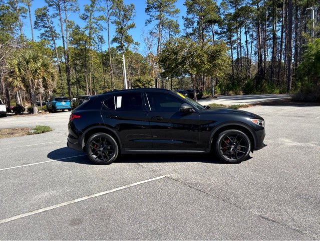 2020 Alfa Romeo Stelvio Base