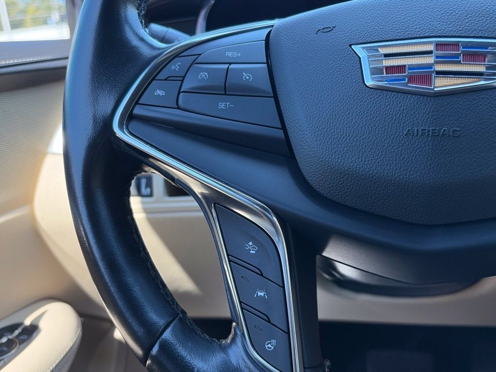 2018 Cadillac XT5 Luxury