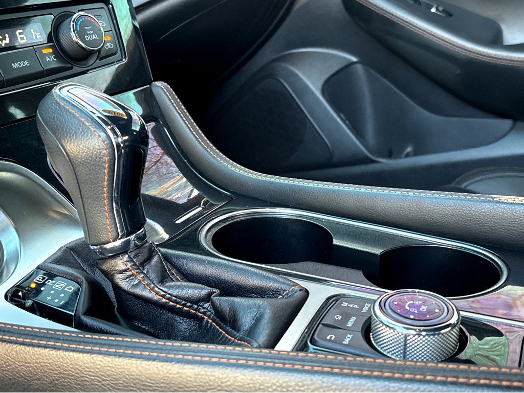 2019 Nissan Maxima SR