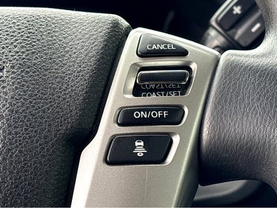 2023 Nissan Titan SV