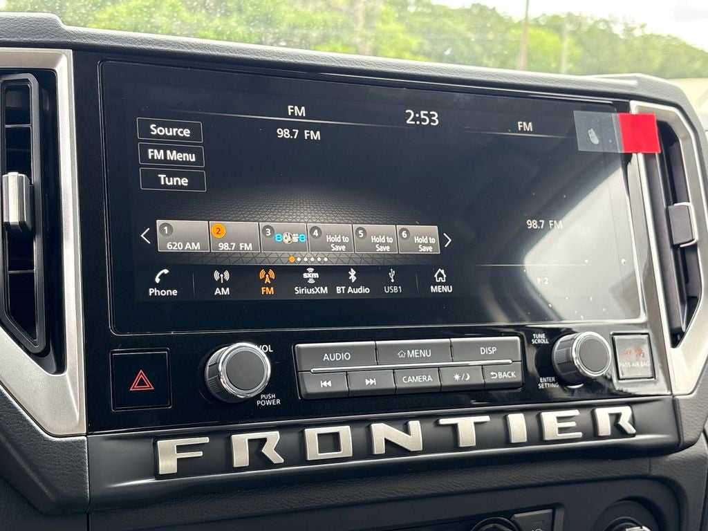 2026 Nissan Frontier SV