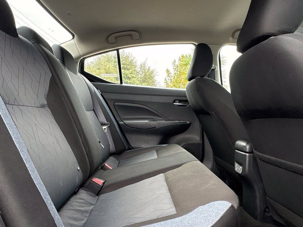 2024 Nissan Versa 1.6 SV