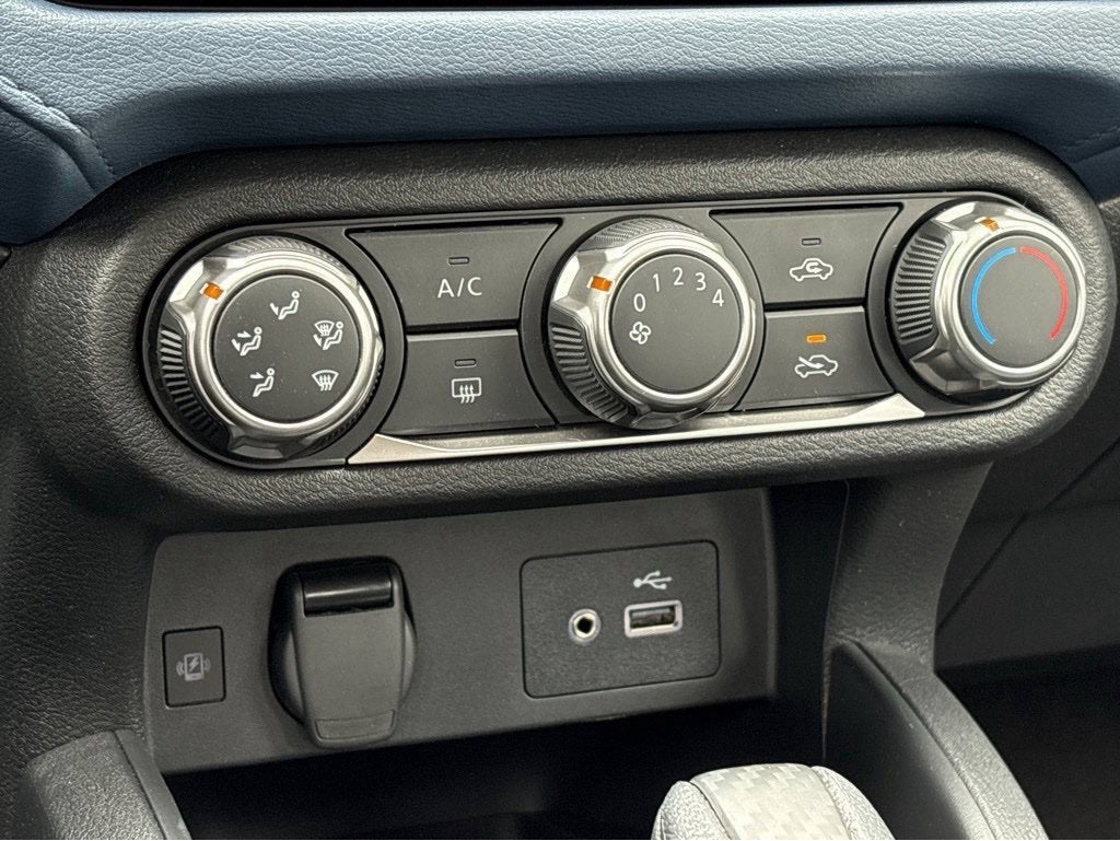2024 Nissan Versa 1.6 SV