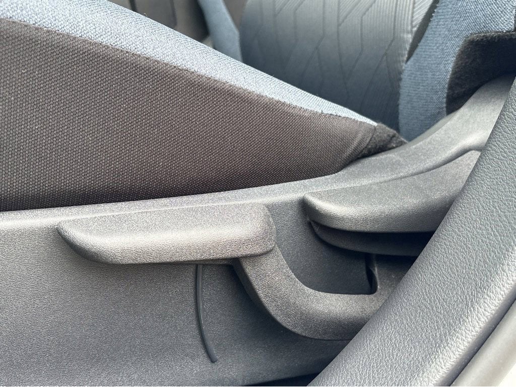 2024 Nissan Versa 1.6 SV