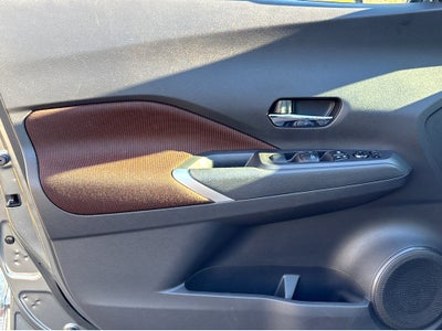 2021 Nissan Kicks SR