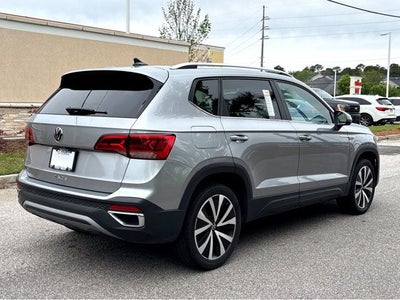 2024 Volkswagen Taos 1.5T SE