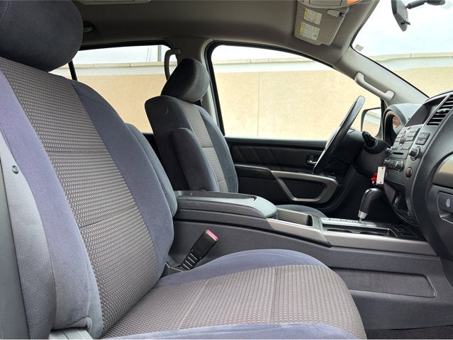 2015 Nissan Armada SV