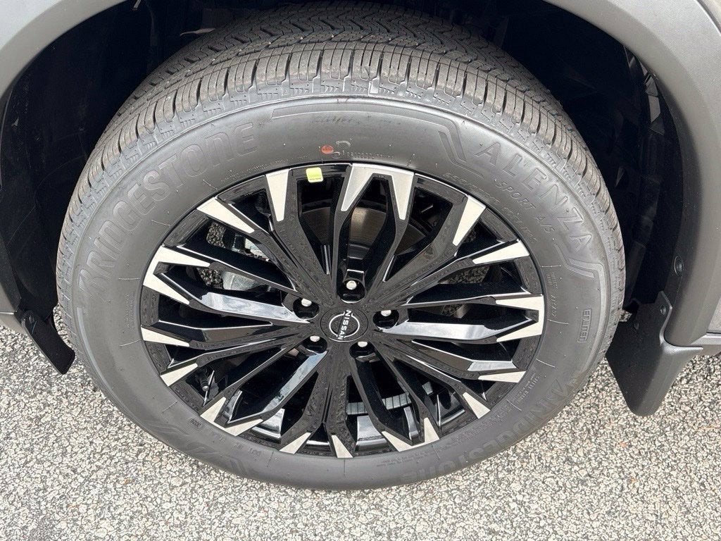 2027 Nissan Rogue Dark Armor
