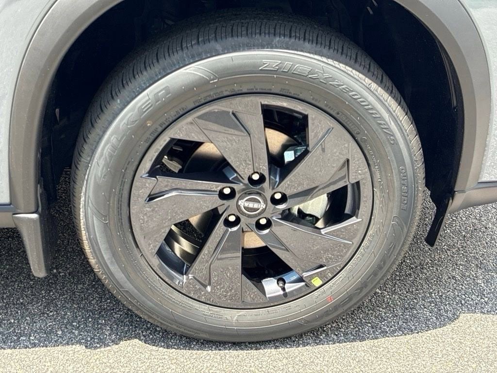 2027 Nissan Rogue SV
