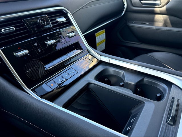 2026 Nissan Armada SV