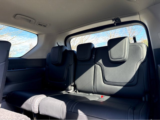 2026 Nissan Armada SV