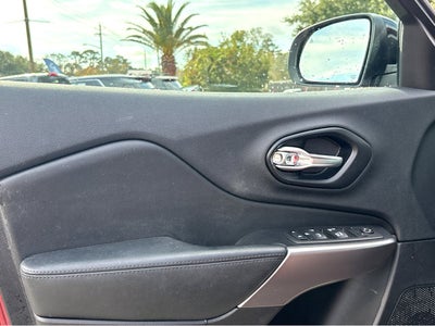 2022 Jeep Cherokee Latitude Lux