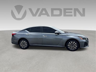 2026 Nissan Altima SR