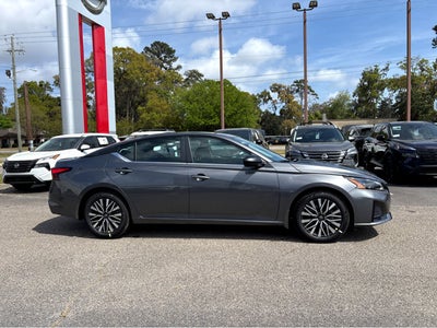 2026 Nissan Altima SR