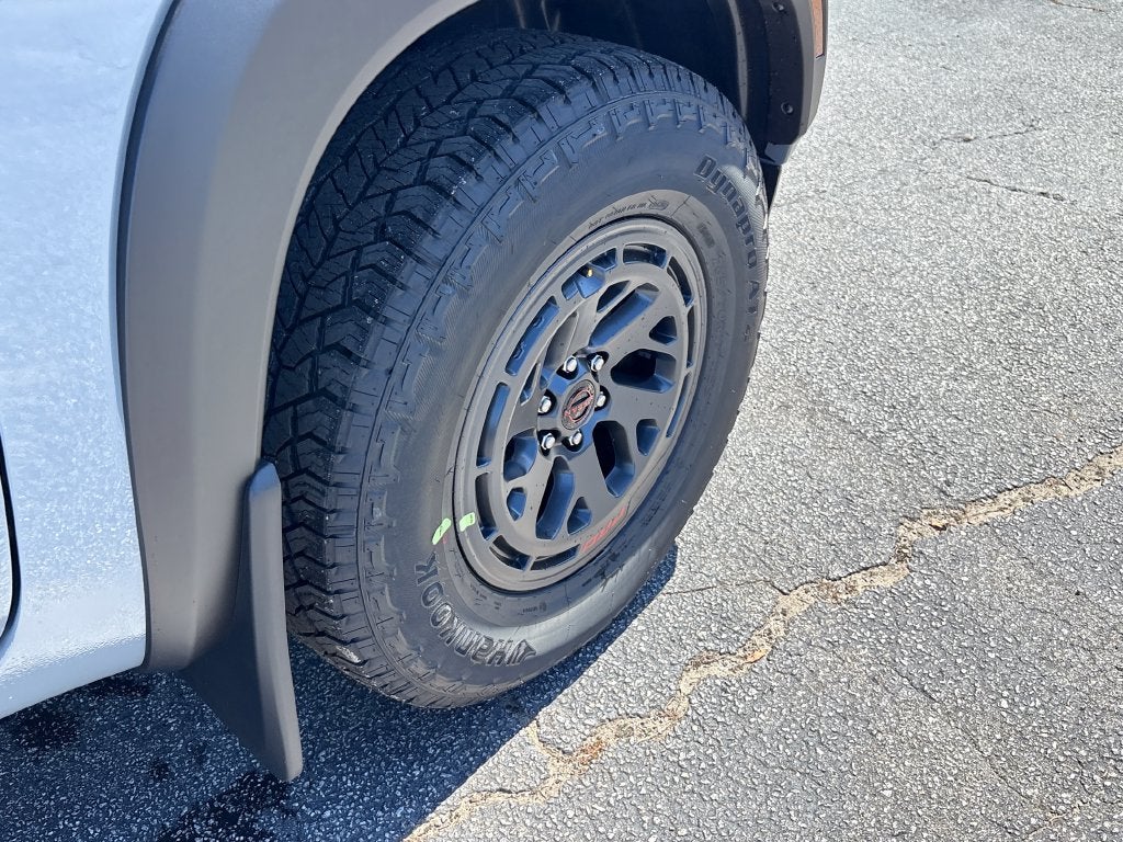 2027 Nissan Frontier Crew Cab PRO-X®