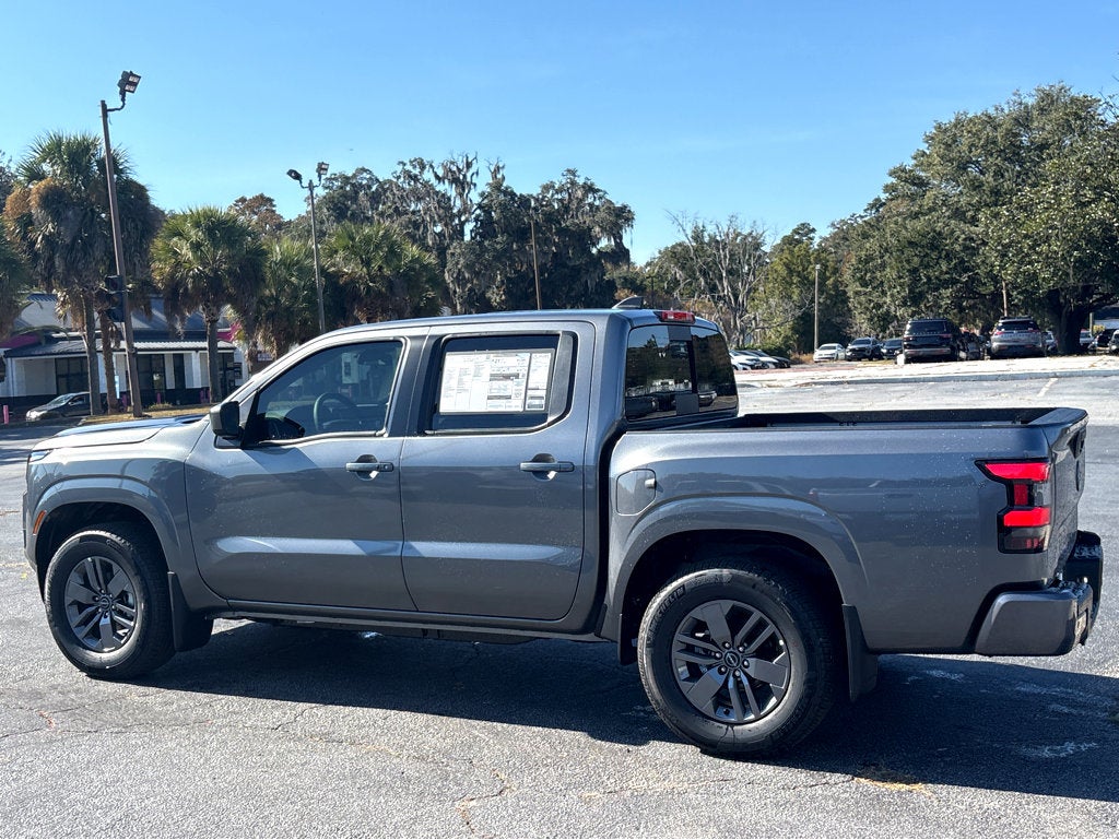 2026 Nissan Frontier Crew Cab SV