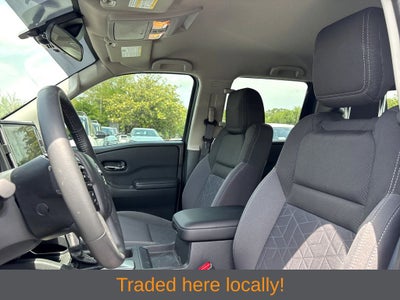 2025 Nissan Frontier SV