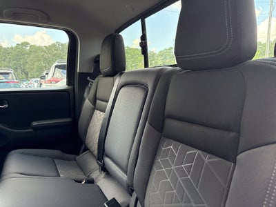 2027 Nissan Frontier Crew Cab SV