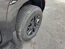 2027 Nissan Frontier Crew Cab SV