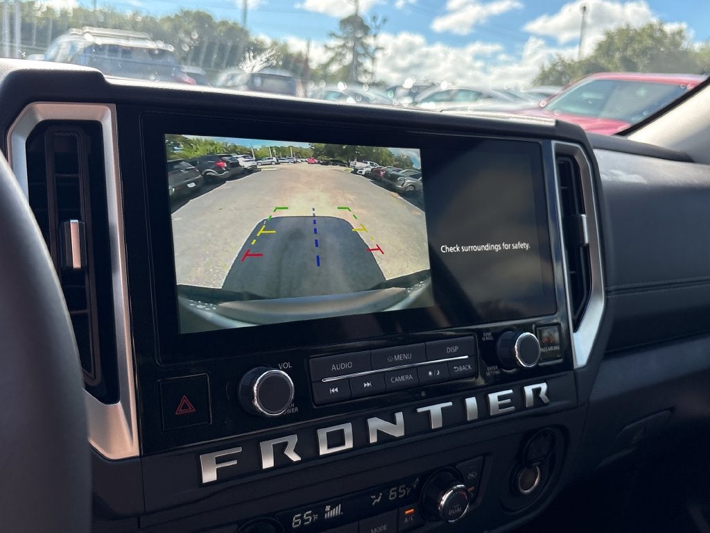 2027 Nissan Frontier Crew Cab SV