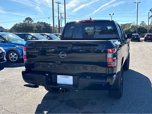 2026 Nissan Frontier Crew Cab SV